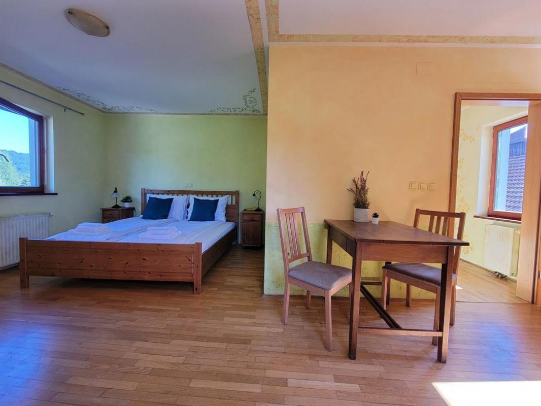 Krka River Lodge Znojile pri Krki Εξωτερικό φωτογραφία